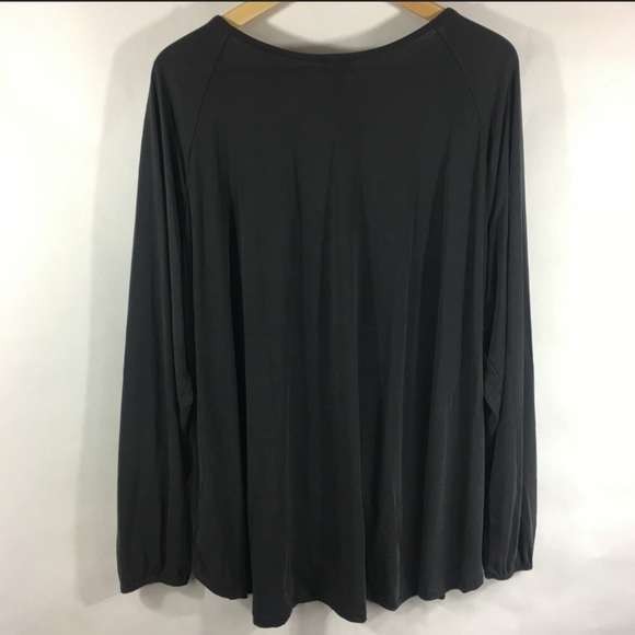 Torrid Dark Grey Long-sleeve Surplice Top, Size 3 - Picture 2 of 4